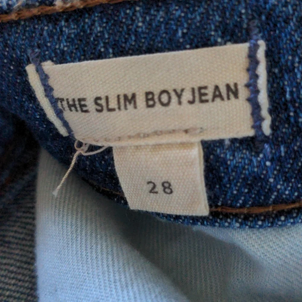 New Madewell slim boy blue jeans.  Size 28.  38" long Medium Blue Wash, Premium - Picture 5 of 9